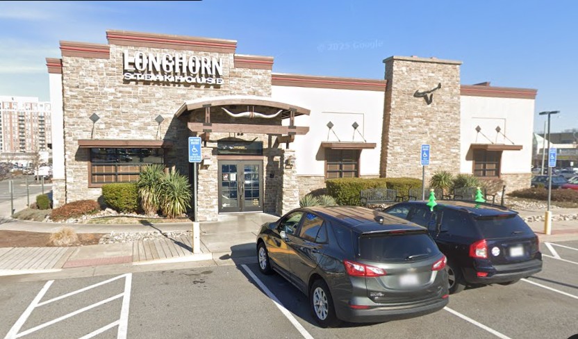 LongHorn Steakhouse, Falls Church, VA